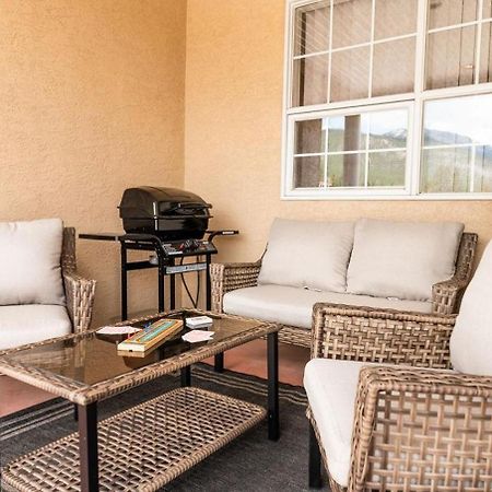 Cozy Fairmont Hot Springs 1Br Condo 외부 사진